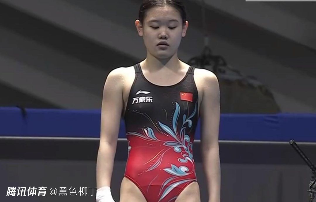 欧乱色国产精品兔费视频
