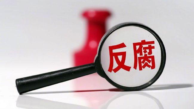 大胸美女被捏胸
