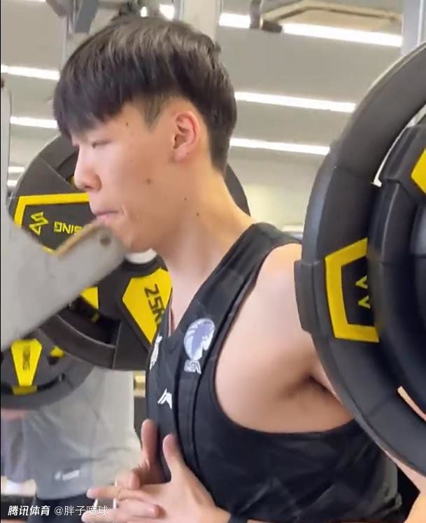 伊人看片