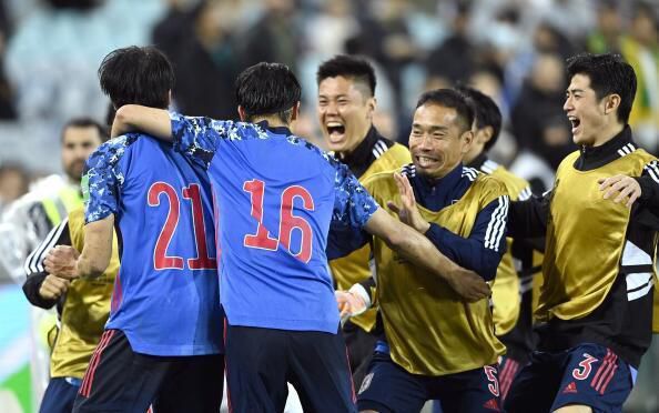 国产黄色自拍视频