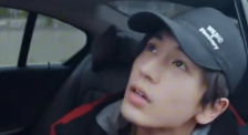 伊人久久大香线蕉综合影